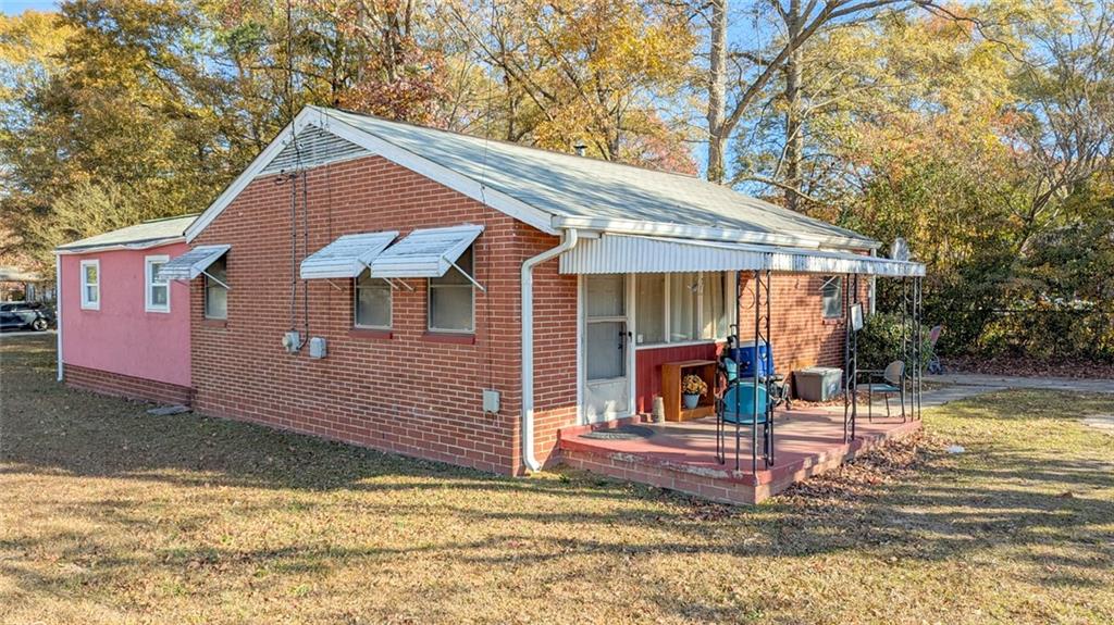 944 Forest Avenue, Forest Park, Georgia image 6