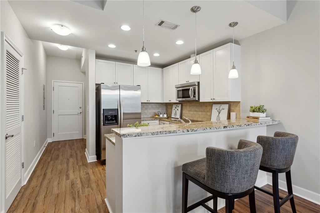 2795 Peachtree Road NE 703