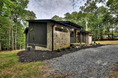 A home in Blue Ridge