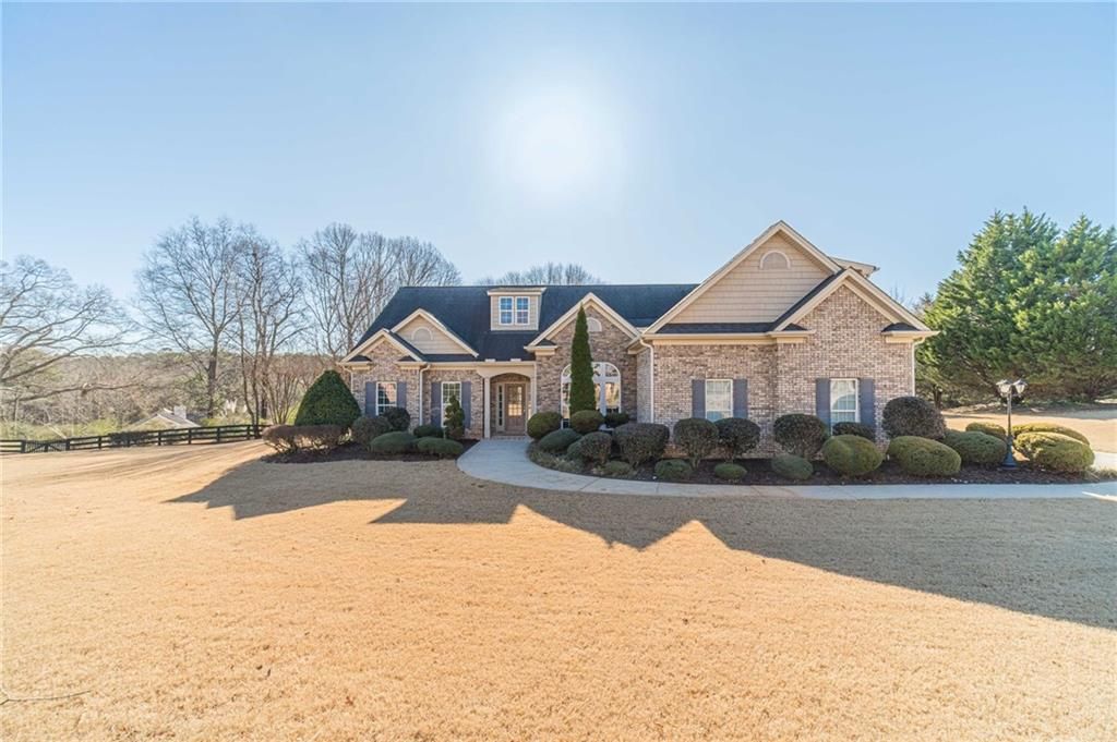 Photo of 1245 White Columns Drive, Monroe, GA 30656 (MLS # 7704556)