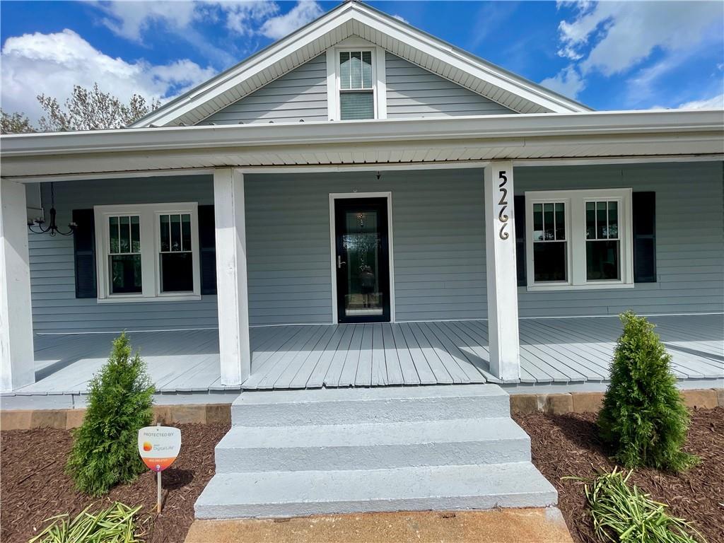 5266 Strickland Road, Flowery Branch, Georgia image 4