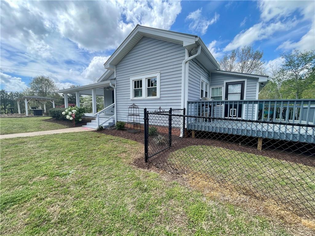 5266 Strickland Road, Flowery Branch, Georgia image 14