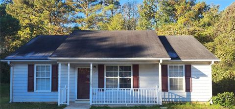 Homes For Sale - 127 Tuscany Lane<br/> Spalding County, Griffin, GA 30223