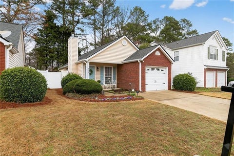Homes For Sale - 513 Stanford Place<br/> Woodstock, GA 30188