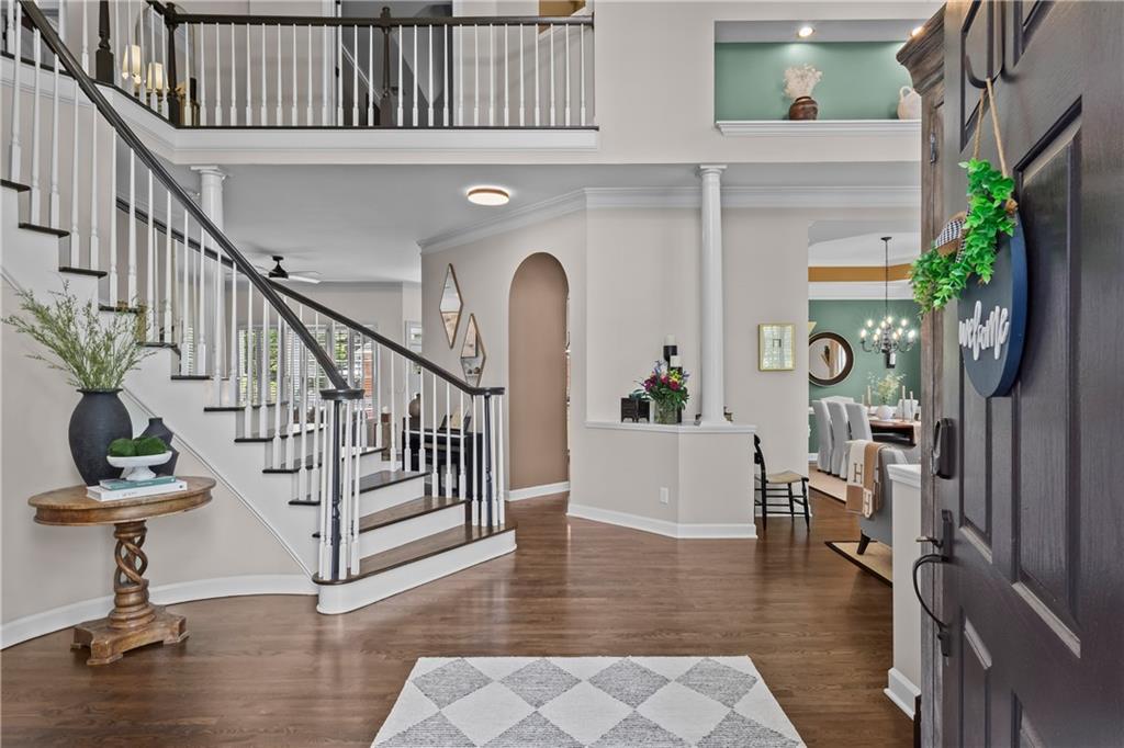 425 Abbeywood Drive