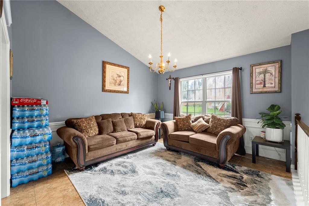 1647 Tunbridge Lane, Lawrenceville, Georgia image 7