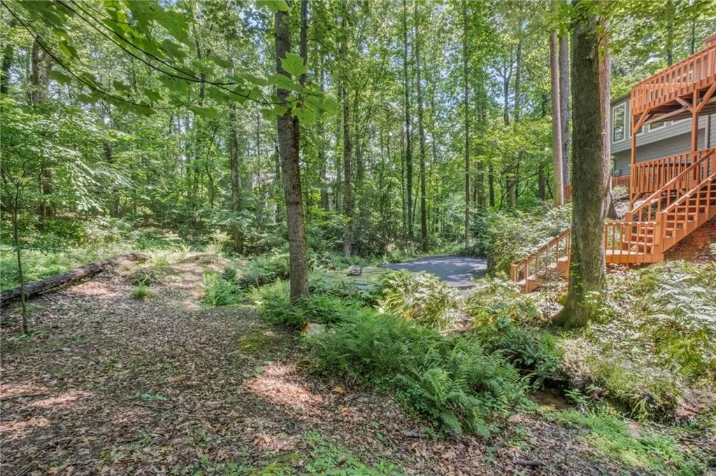 Marietta, Georgia 30068, United States, 4 Bedrooms Bedrooms, ,4 BathroomsBathrooms,Residential,Active,151115