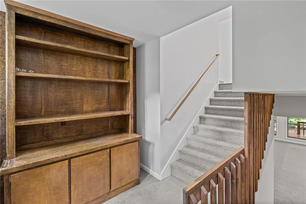 Marietta, Georgia 30068, United States, 4 Bedrooms Bedrooms, ,4 BathroomsBathrooms,Residential,Active,151115