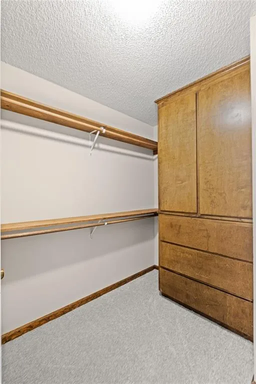 Marietta, Georgia 30068, United States, 4 Bedrooms Bedrooms, ,4 BathroomsBathrooms,Residential,Active,151115