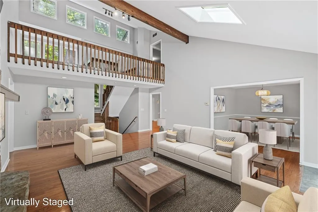 Marietta, Georgia 30068, United States, 4 Bedrooms Bedrooms, ,4 BathroomsBathrooms,Residential,Active,151115