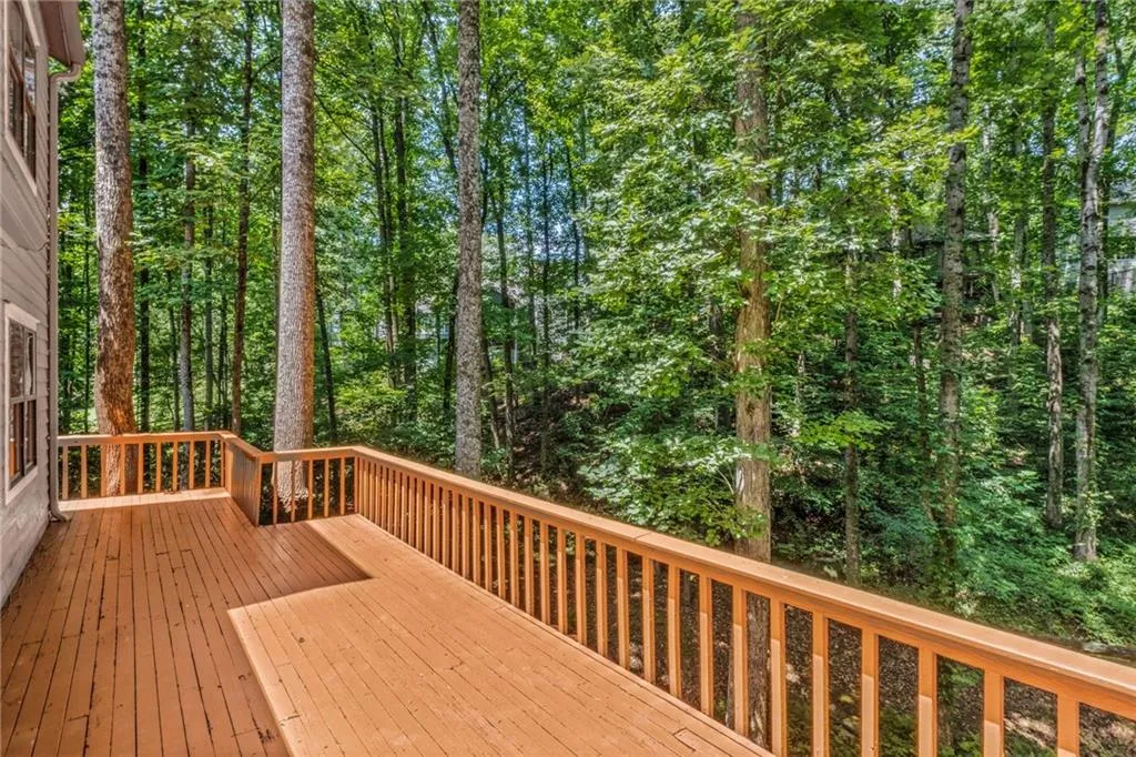 Marietta, Georgia 30068, United States, 4 Bedrooms Bedrooms, ,4 BathroomsBathrooms,Residential,Active,151115