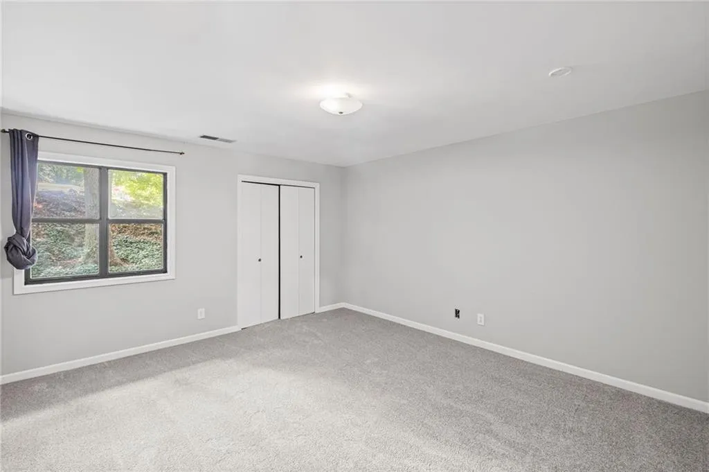 Marietta, Georgia 30068, United States, 4 Bedrooms Bedrooms, ,4 BathroomsBathrooms,Residential,Active,151115