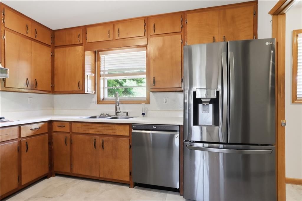 2989 Beechwood Drive