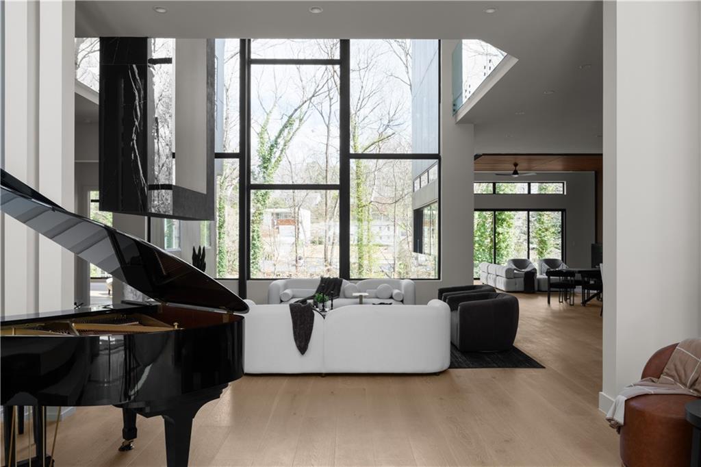 2147 Briarwillow Drive NE