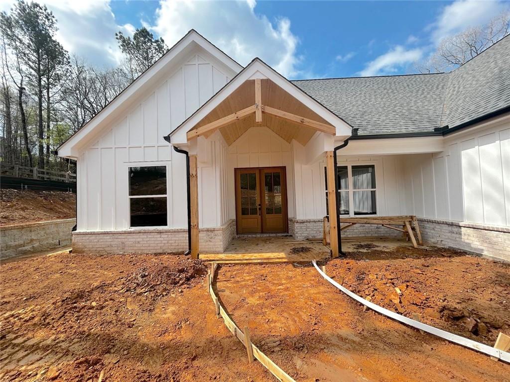 239 Principal Meridian Drive