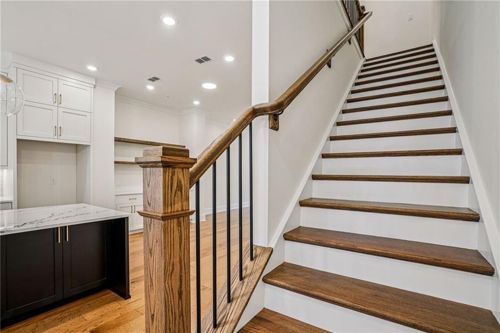 310 Crimson Pine Alley 10