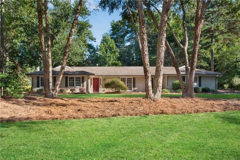 Homes For Sale - 289 Northgate Trace<br/> Roswell, GA 30075