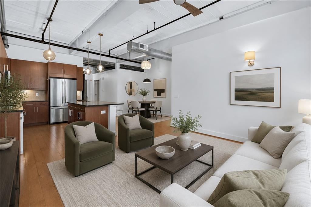 1261 Caroline Street NE 110
