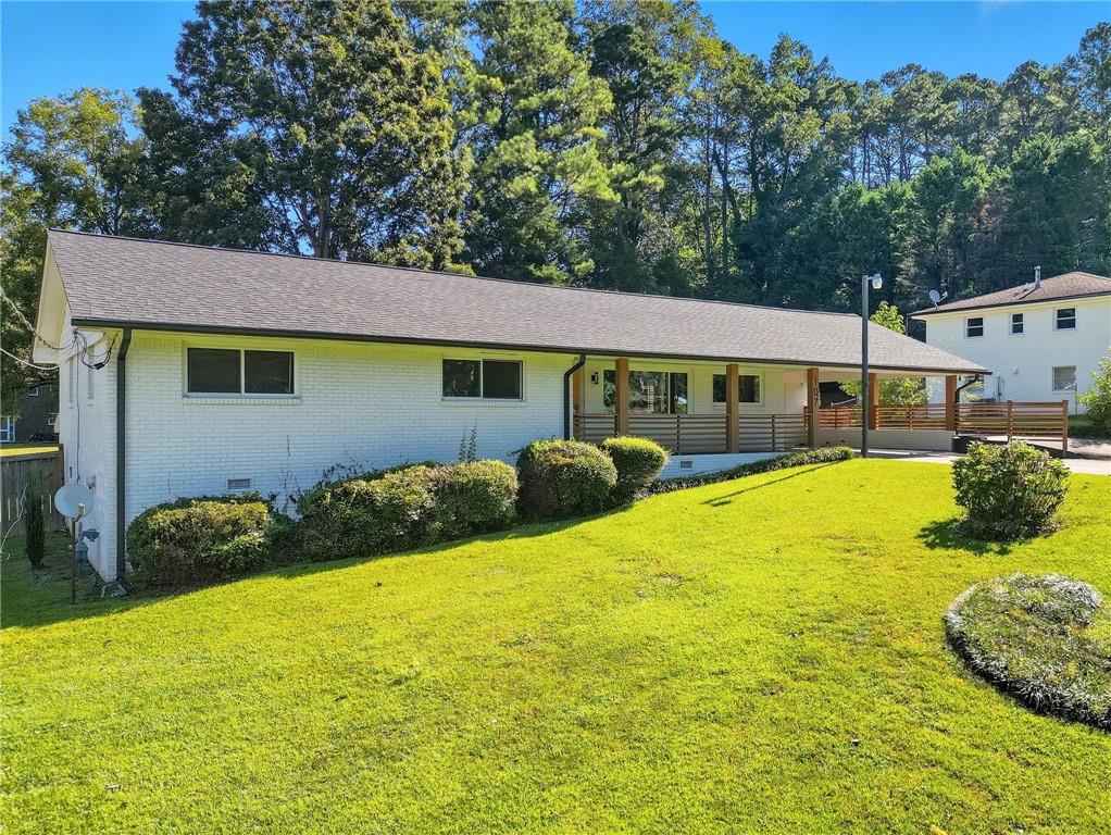 Beautifully Updated 4-Bedroom, 3-Bath Home in Mableton, GA
Welcome to your new home! This spacious and stylishly updated property offers everything you need for comfortable living:
4 large bedrooms with natural light and ample closet space. 3 full bathrooms with modern fixtures and finishes,
Bright, open living spaces and an updated kitchen with upgraded appliances and countertops
Front porch perfect for morning coffee and a back porch ideal for relaxing or entertaining. Washer and dryer included. Large fully fenced backyard. Fresh paint, updated flooring, and move-in ready condition. Home is furnished but furniture can be removed.
Conveniently located in the heart of Mableton, close to shopping, schools, restaurants, and easy commuter routes.