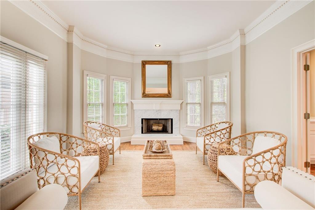 940 Waters Reach Court