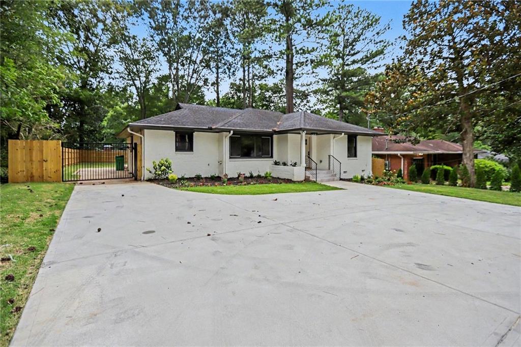 2383 N Decatur Road