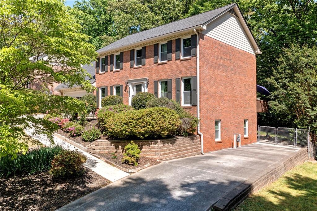 3167 Northbrook Drive