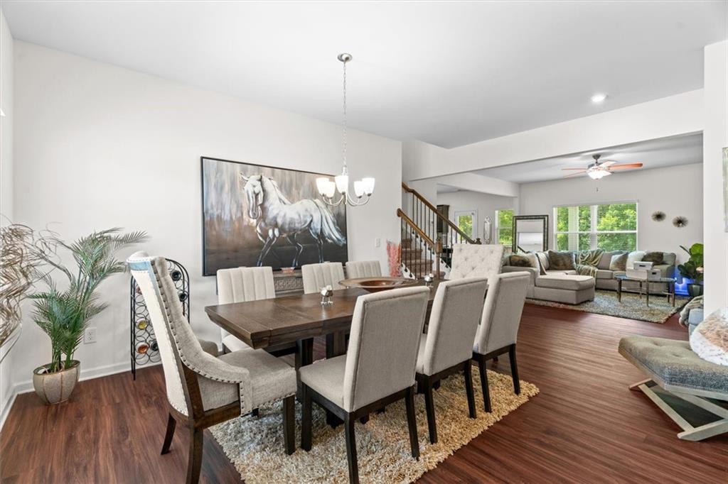 586 Collington Circle