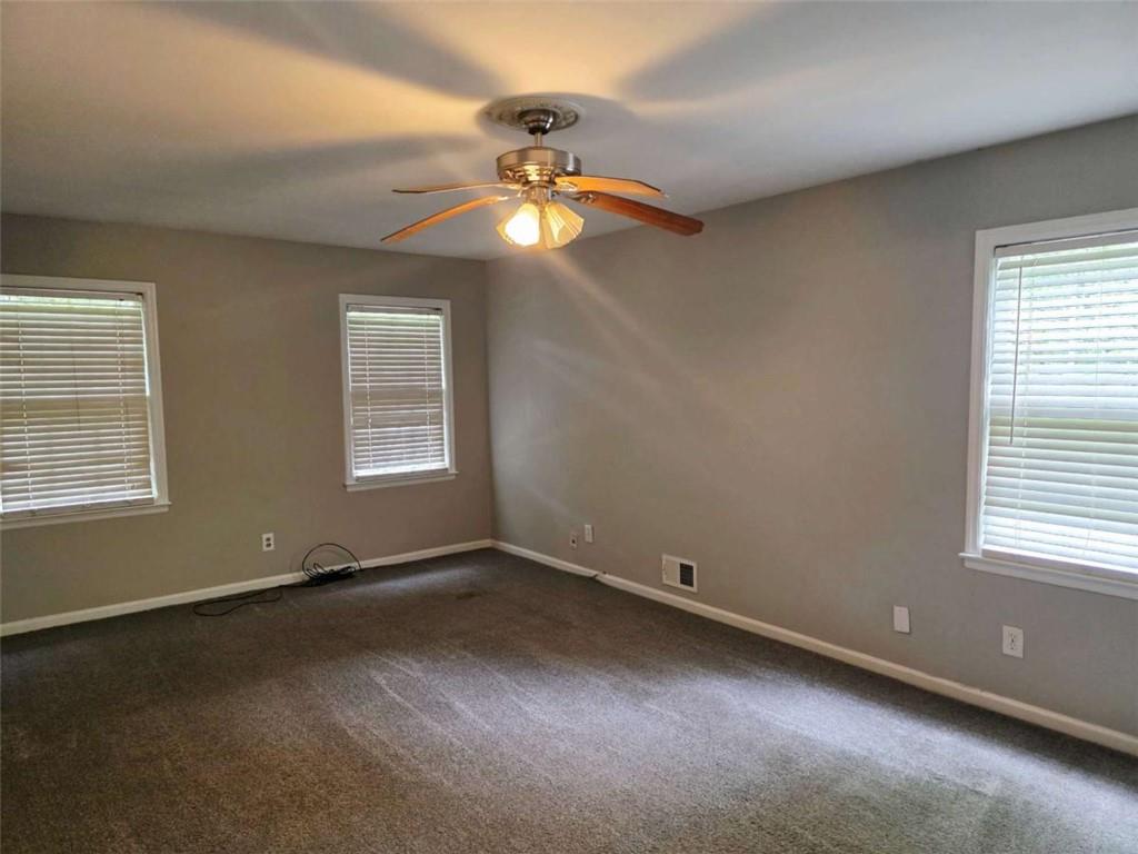 2553 Country Club Drive, Conyers, Georgia image 9