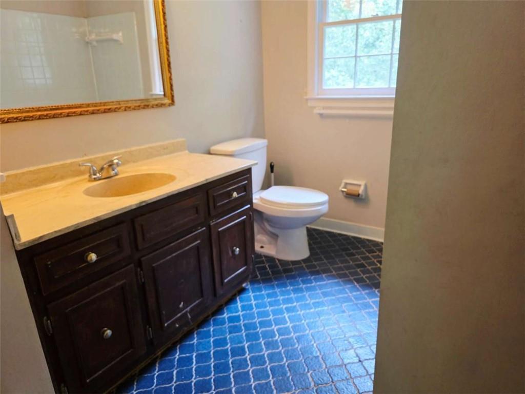 2553 Country Club Drive, Conyers, Georgia image 12