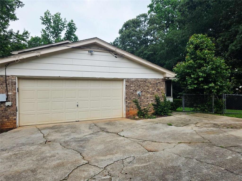 2553 Country Club Drive, Conyers, Georgia image 17
