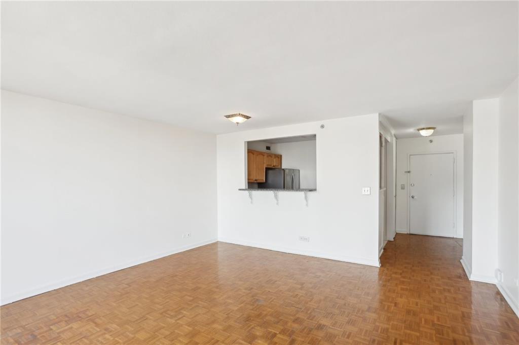 620 Peachtree Street NE 1806