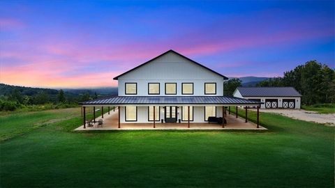 664 Wiggins Road Lyerly GA 30730