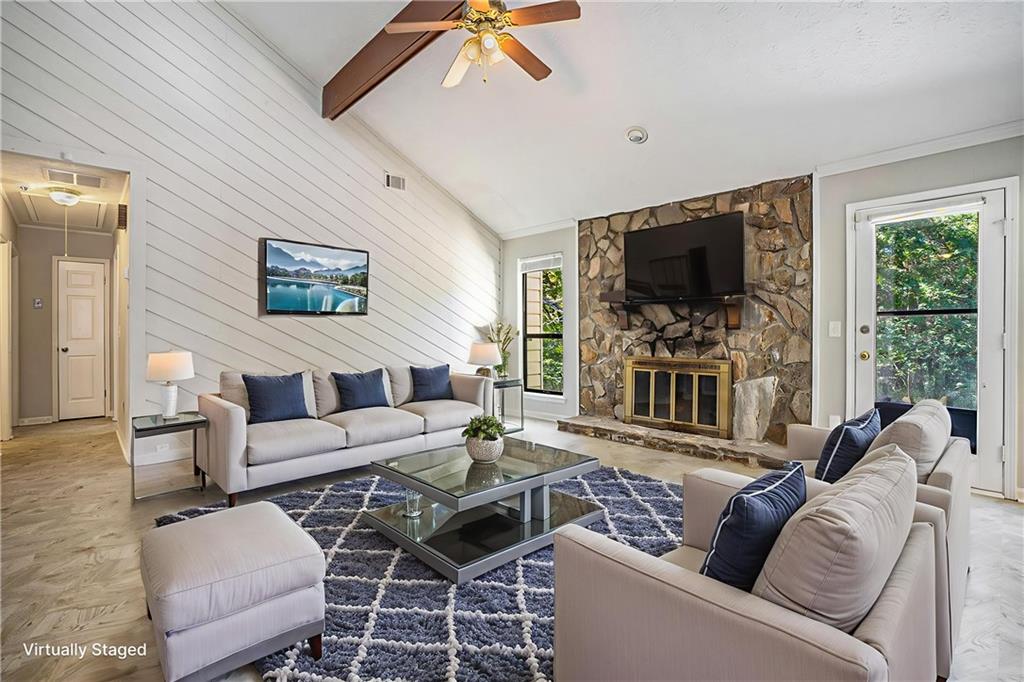 2901 Carrousel Court