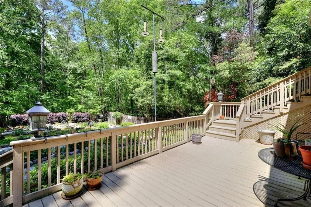 Lilburn, Georgia 30047, United States, 4 Bedrooms Bedrooms, ,5 BathroomsBathrooms,Residential,Active,204574