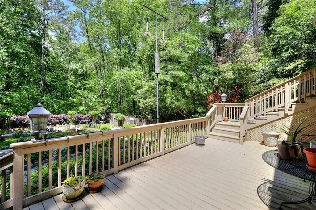 Lilburn, Georgia 30047, United States, 4 Bedrooms Bedrooms, ,5 BathroomsBathrooms,Residential,Active,204574