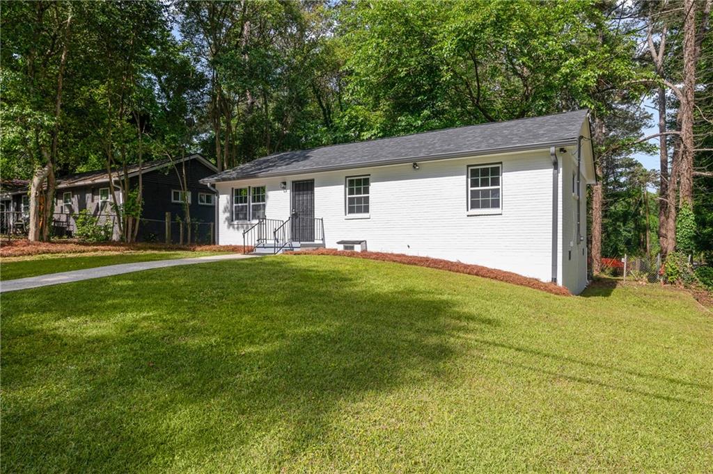2889 Macon Drive SW