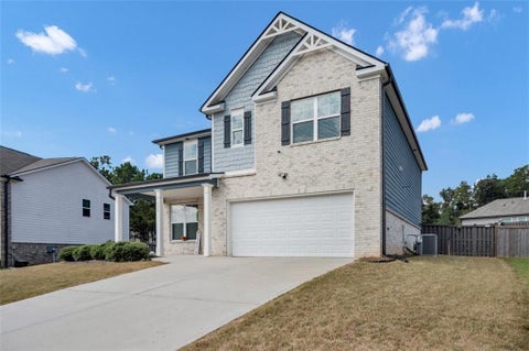 Homes For Sale - 332 Endeavor Drive<br/> Clayton County, Jonesboro, GA 30238