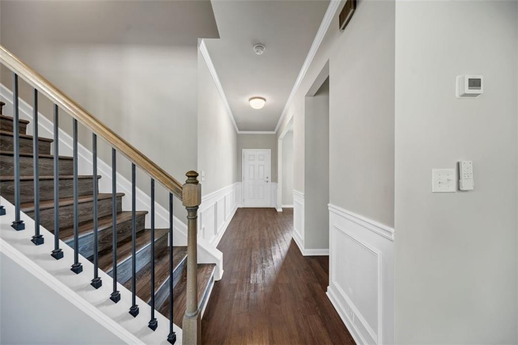 332 ENDEAVOR Drive