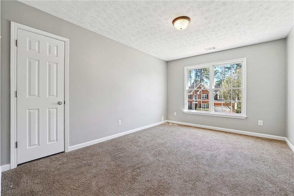 4271 Weston Drive, Lilburn, Georgia image 24