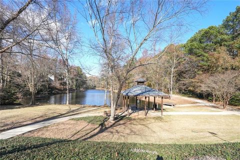 A home in Scottdale