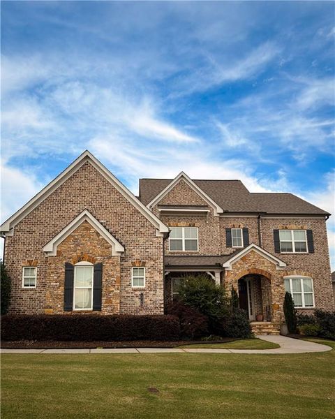 Homes For Sale - 6040 Meyers Park Park<br/> Suwanee, GA 30024