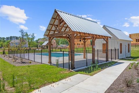 A home in Dacula