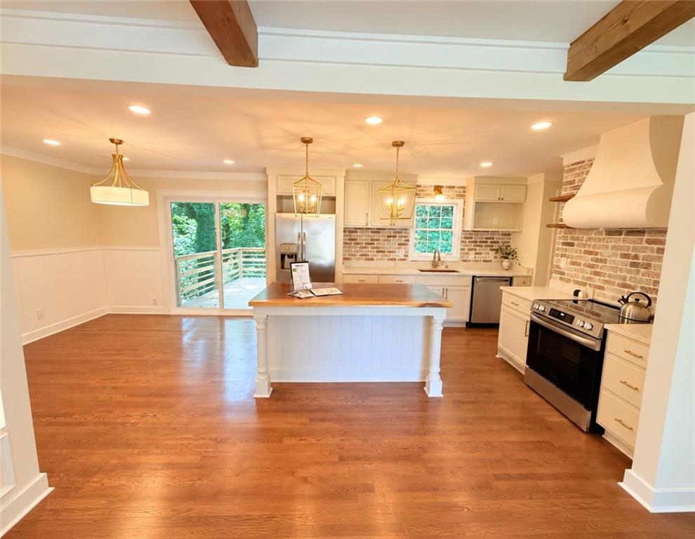 6356 Fitzgerald Lane