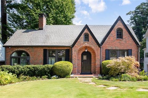 557 E Wesley Road Atlanta GA 30305