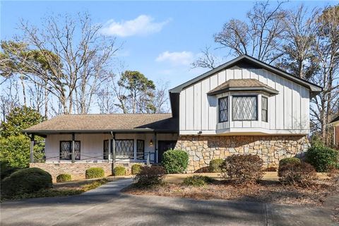 1905 Castleway Lane NE Atlanta GA 30345