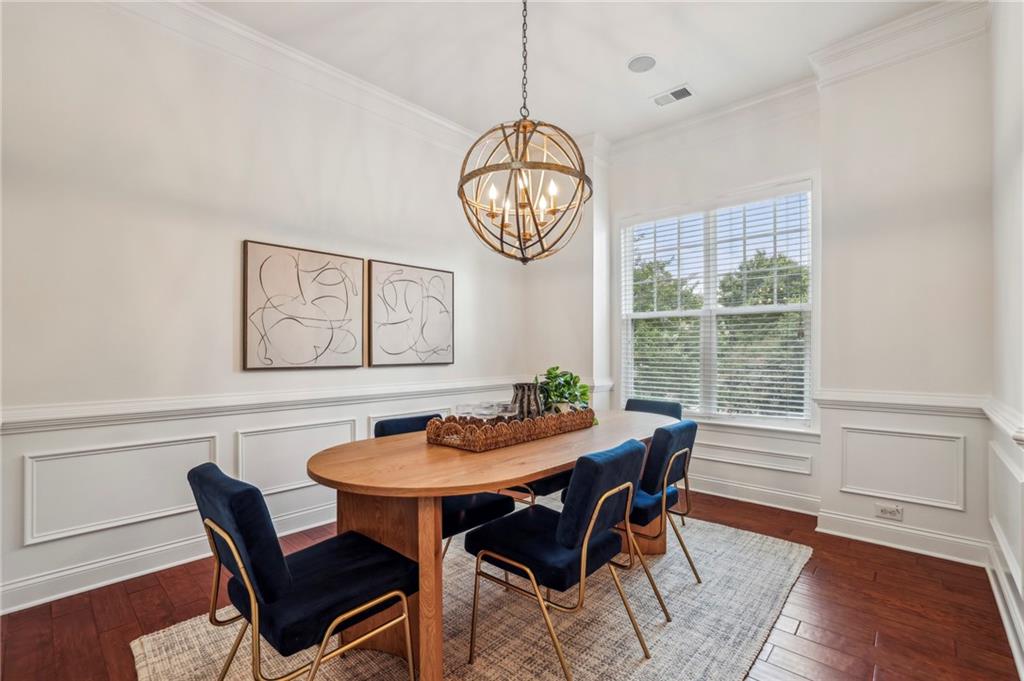 1986 Cobblestone Circle NE