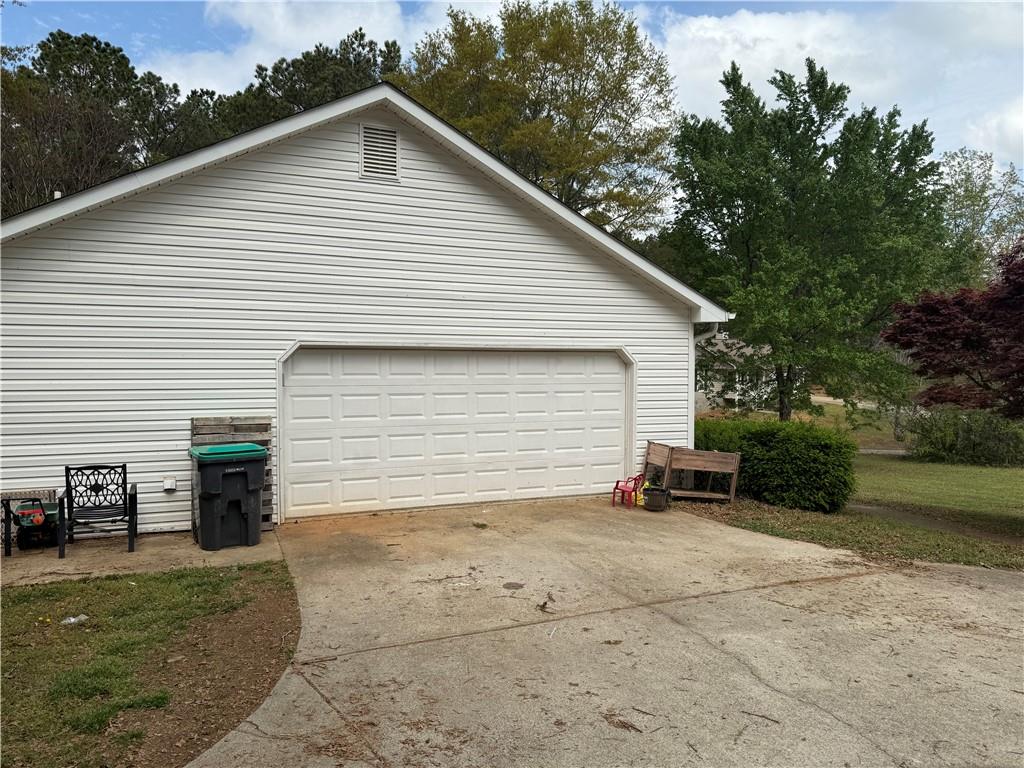 320 Creek Side Court, Mcdonough, Georgia image 5