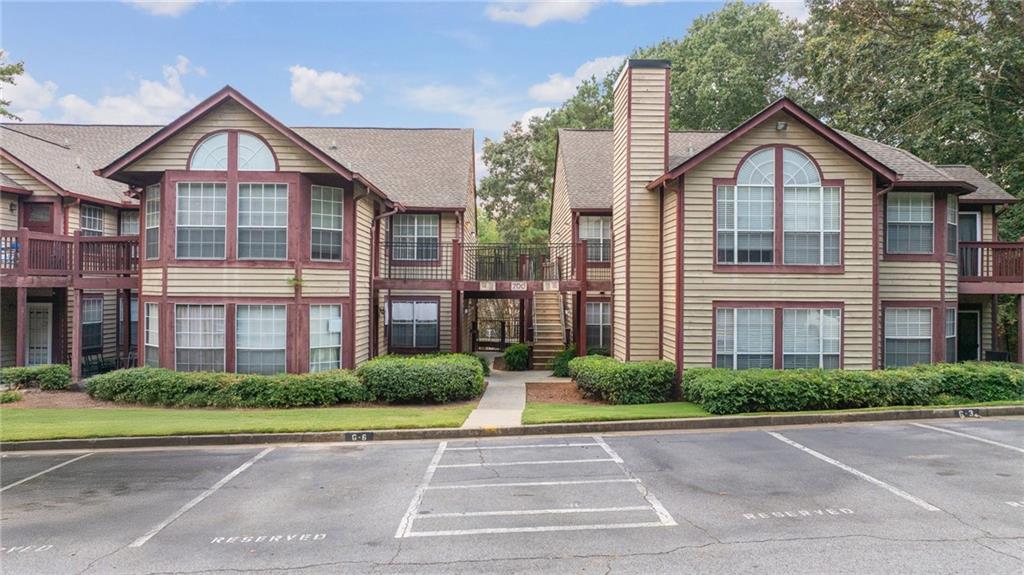 Rivermont Village - Residential