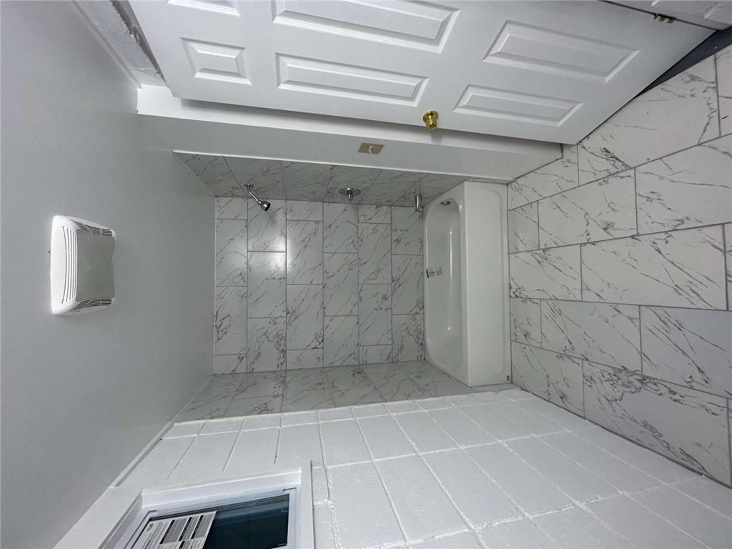Lynmore Mikado - Residential Lease