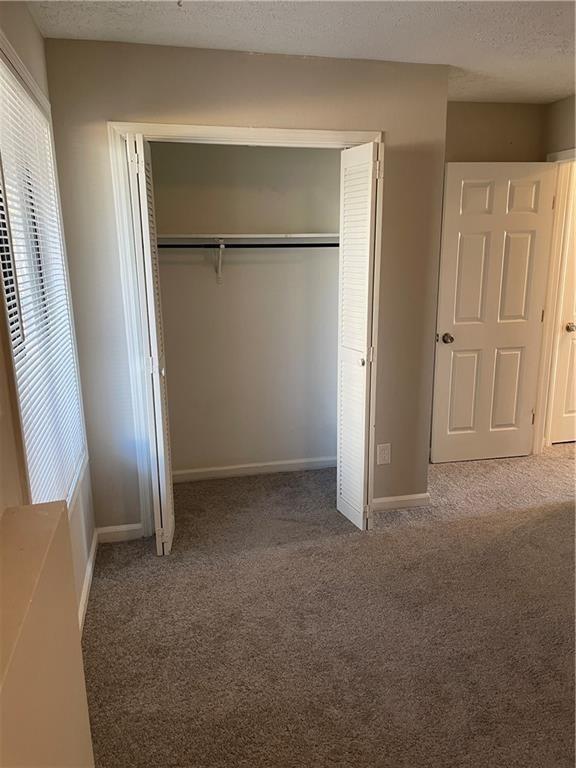 Old Roswell Corners - Residential Lease
